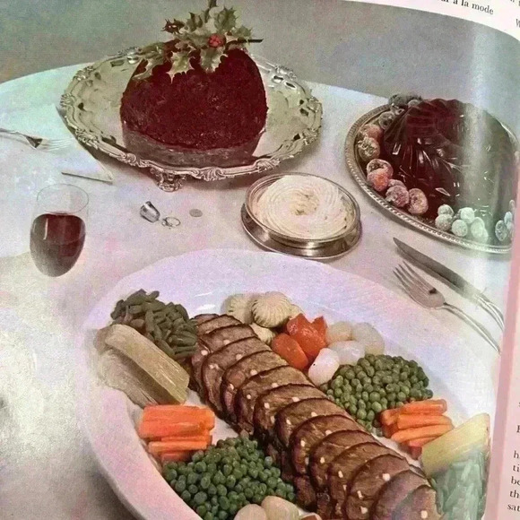 The First Ladies Hardback Cook Book - Picture 5 of 10